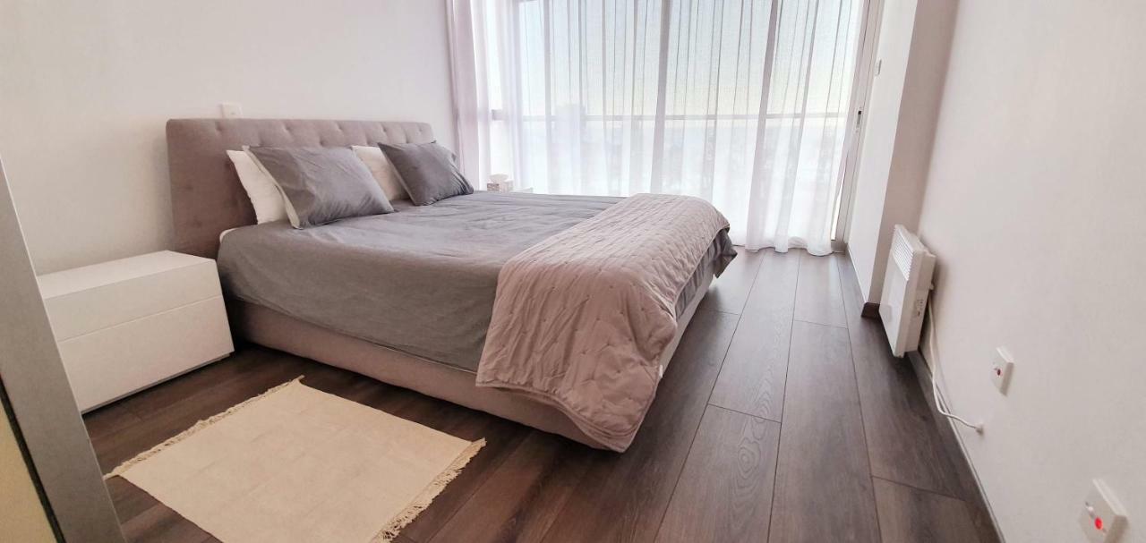 Pegasus Beach Front Lejlighed Limassol Eksteriør billede